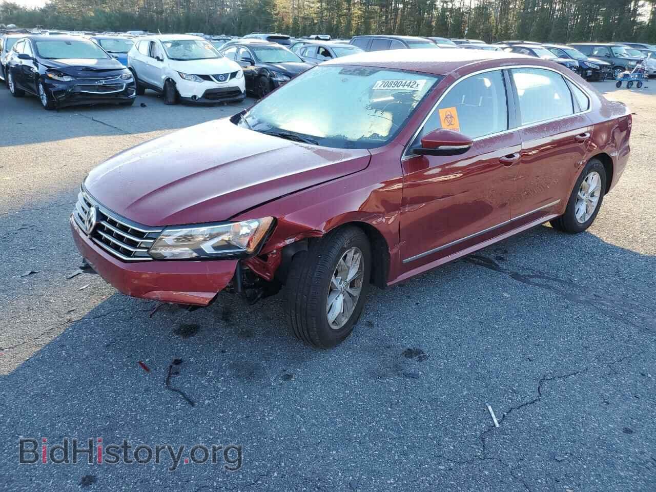 Фотография 1VWAT7A37HC078313 - VOLKSWAGEN PASSAT 2017