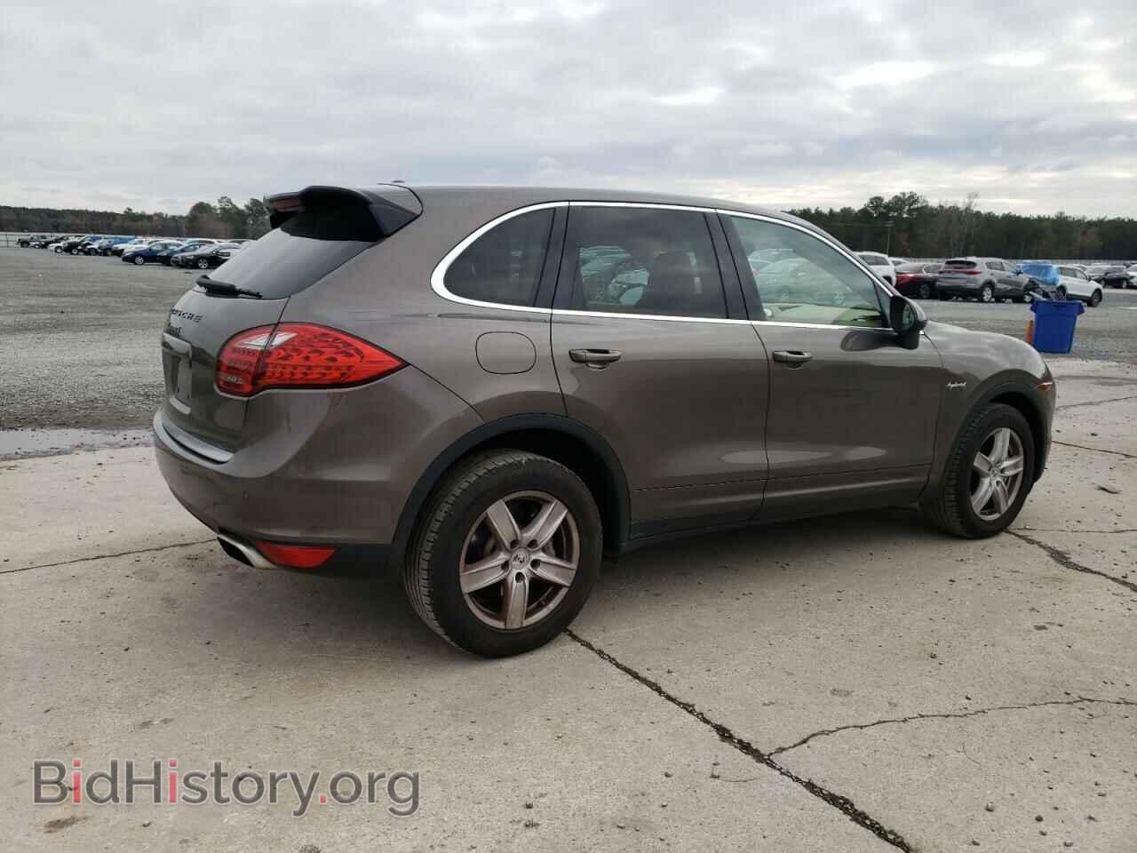 2011 PORSCHE CAYENNE - VIN: WP1AE2A20BLA91630 - Фото 3