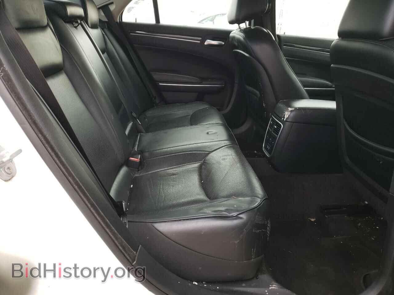 2016 CHRYSLER 300 - VIN: 2C3CCAEG9GH352326 - Фото 6