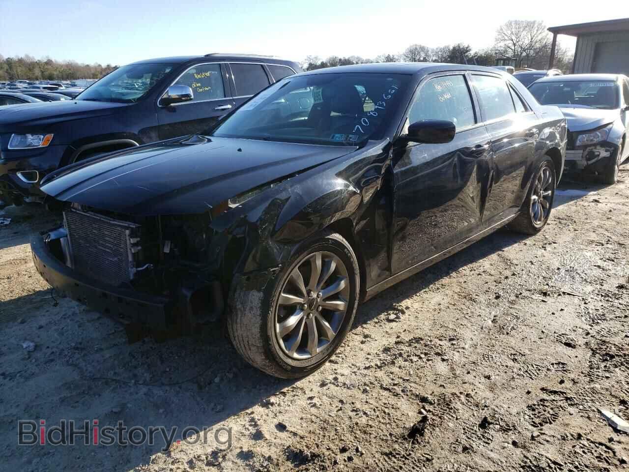 2014 CHRYSLER 300 - VIN: 2C3CCAGG3EH257951 - Фото 2