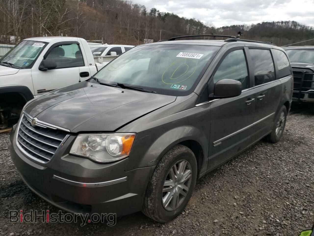 2010 CHRYSLER MINIVAN - VIN: 2A4RR5D19AR298837 - Фото 2