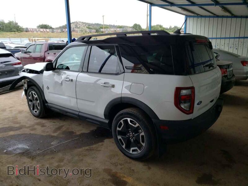 2023 Ford BRONCO (VIN 3FMCR9C69PRD06174) — фото 2 из 12