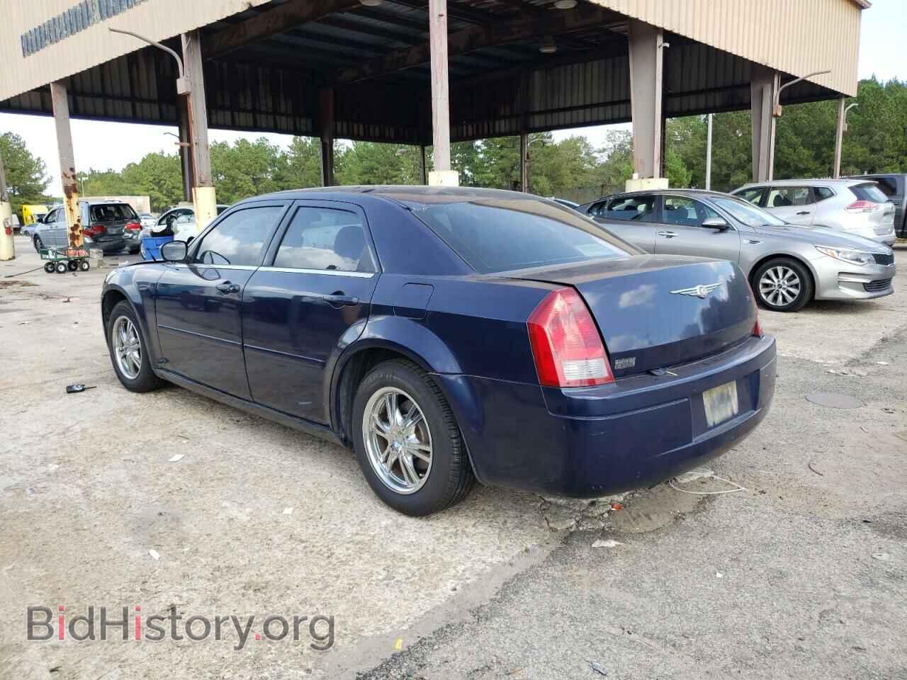 2006 CHRYSLER 300 - VIN: 2C3KA43R36H484553 - Фото 2