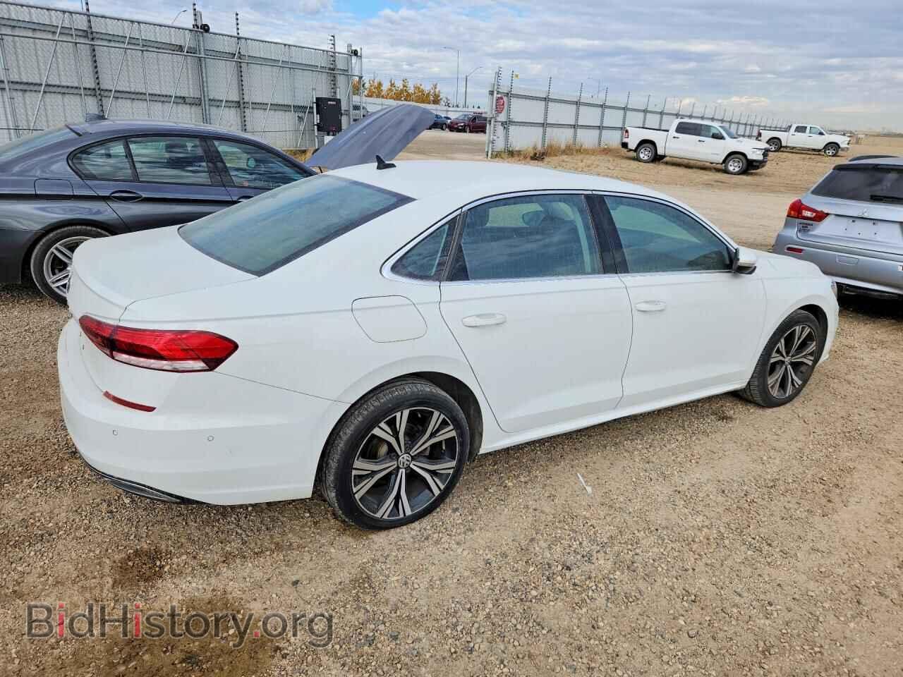 2020 VOLKSWAGEN PASSAT - VIN: 1VWCA7A38LC008908 - Photo 3