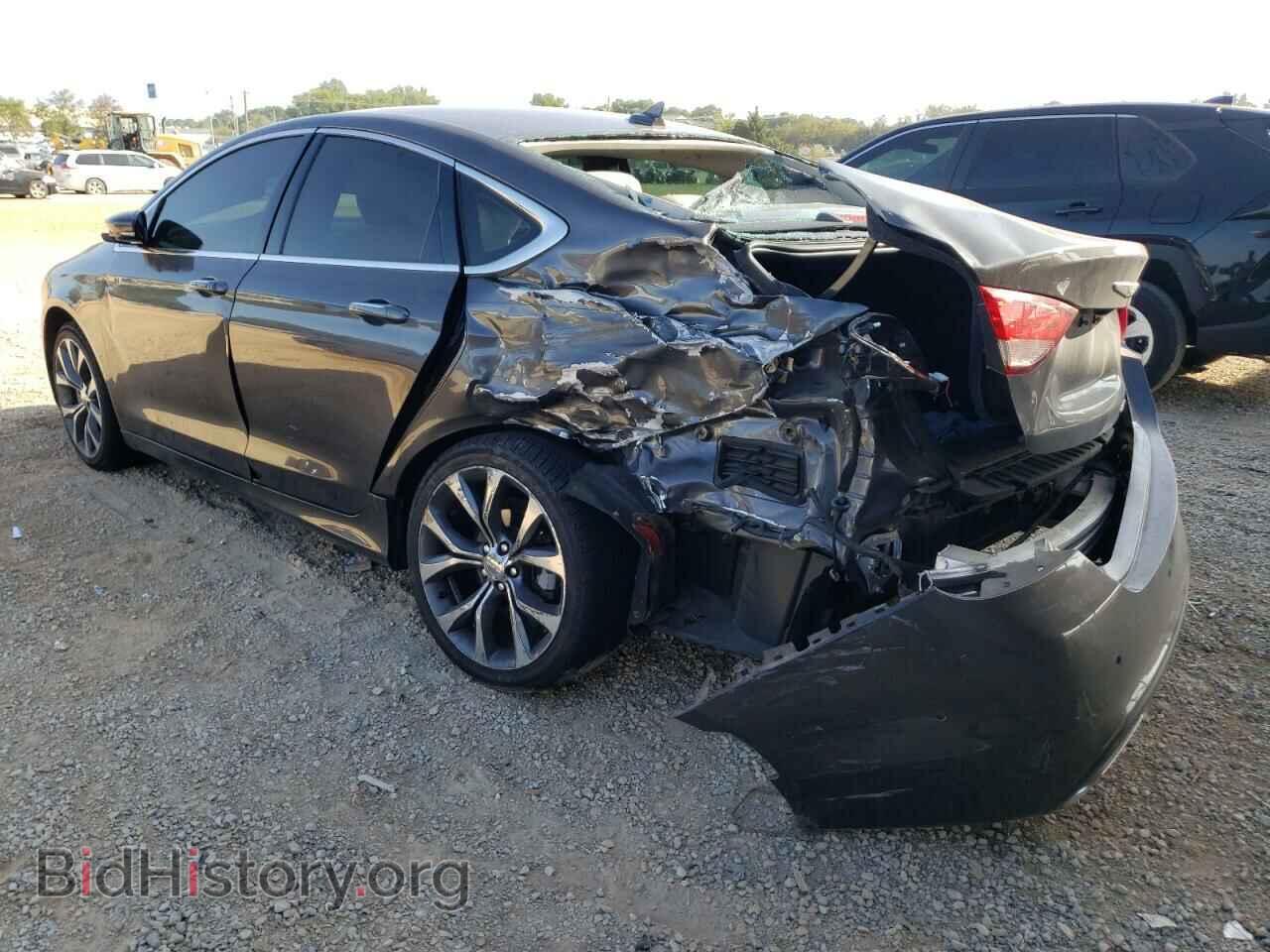 2015 CHRYSLER 200 - VIN: 1C3CCCCGXFN510550 - Фото 2