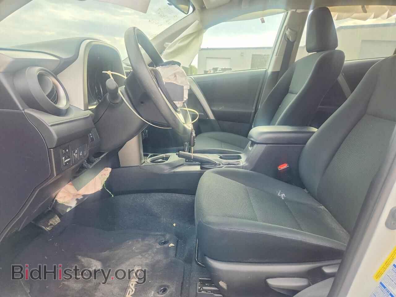 2017 TOYOTA RAV4 - VIN: 2T3BFREVXHW596127 - Фото 7
