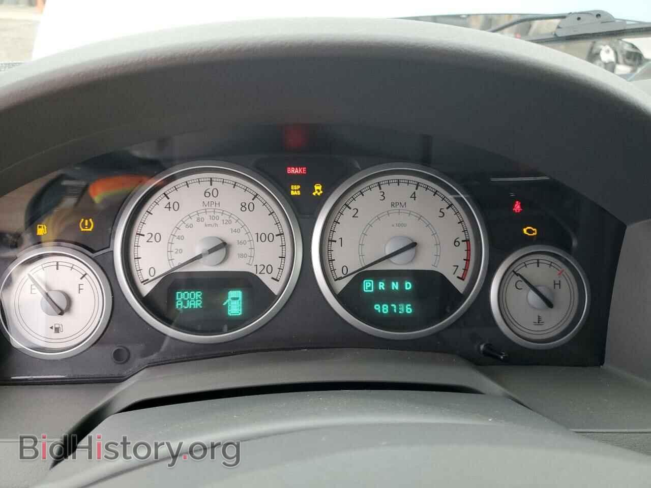2009 CHRYSLER MINIVAN - VIN: 2A8HR64X39R631257 - Фото 9