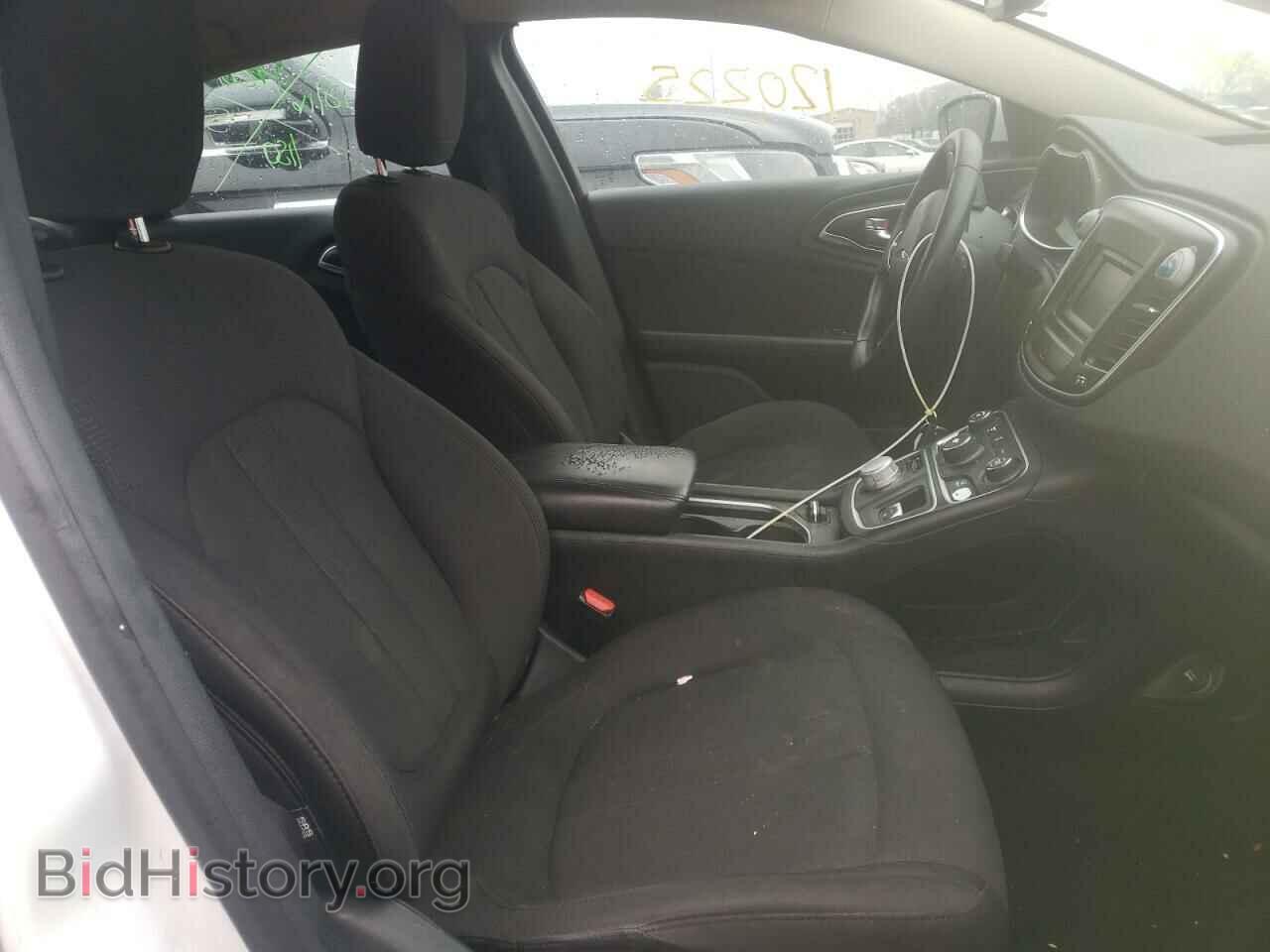 2016 CHRYSLER 200 - VIN: 1C3CCCAB3GN152989 - Photo 5