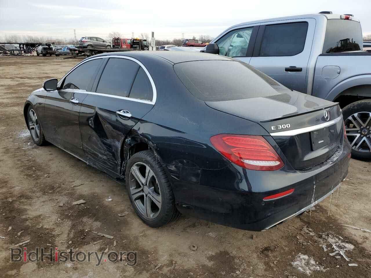 2017 MERCEDES-BENZ E-CLASS - VIN: WDDZF4KBXHA108116 - Фото 2