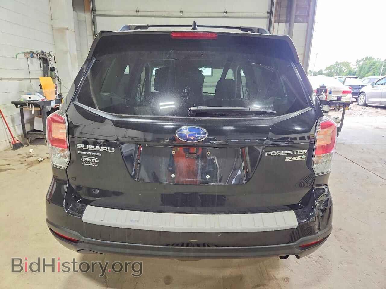 2017 SUBARU FORESTER - VIN: JF2SJAEC2HH571504 - Фото 6