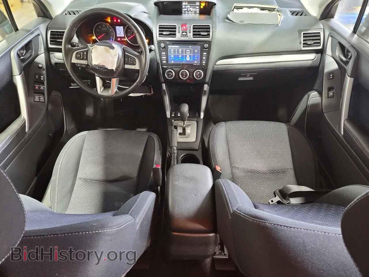 2017 SUBARU FORESTER - VIN: JF2SJAEC2HH571504 - Фото 8