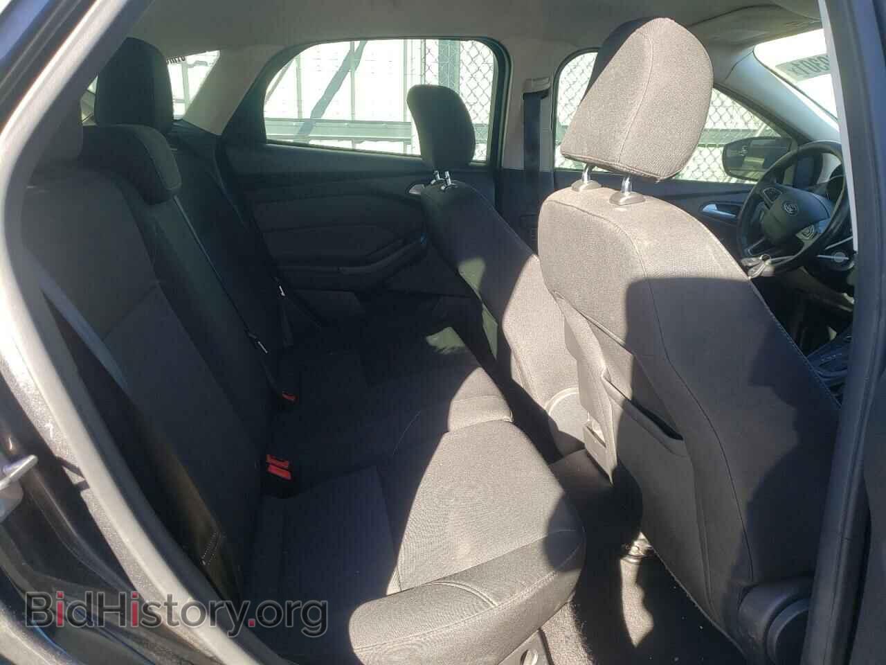2017 FORD FOCUS - VIN: 1FADP3K24HL324002 - Фото 6