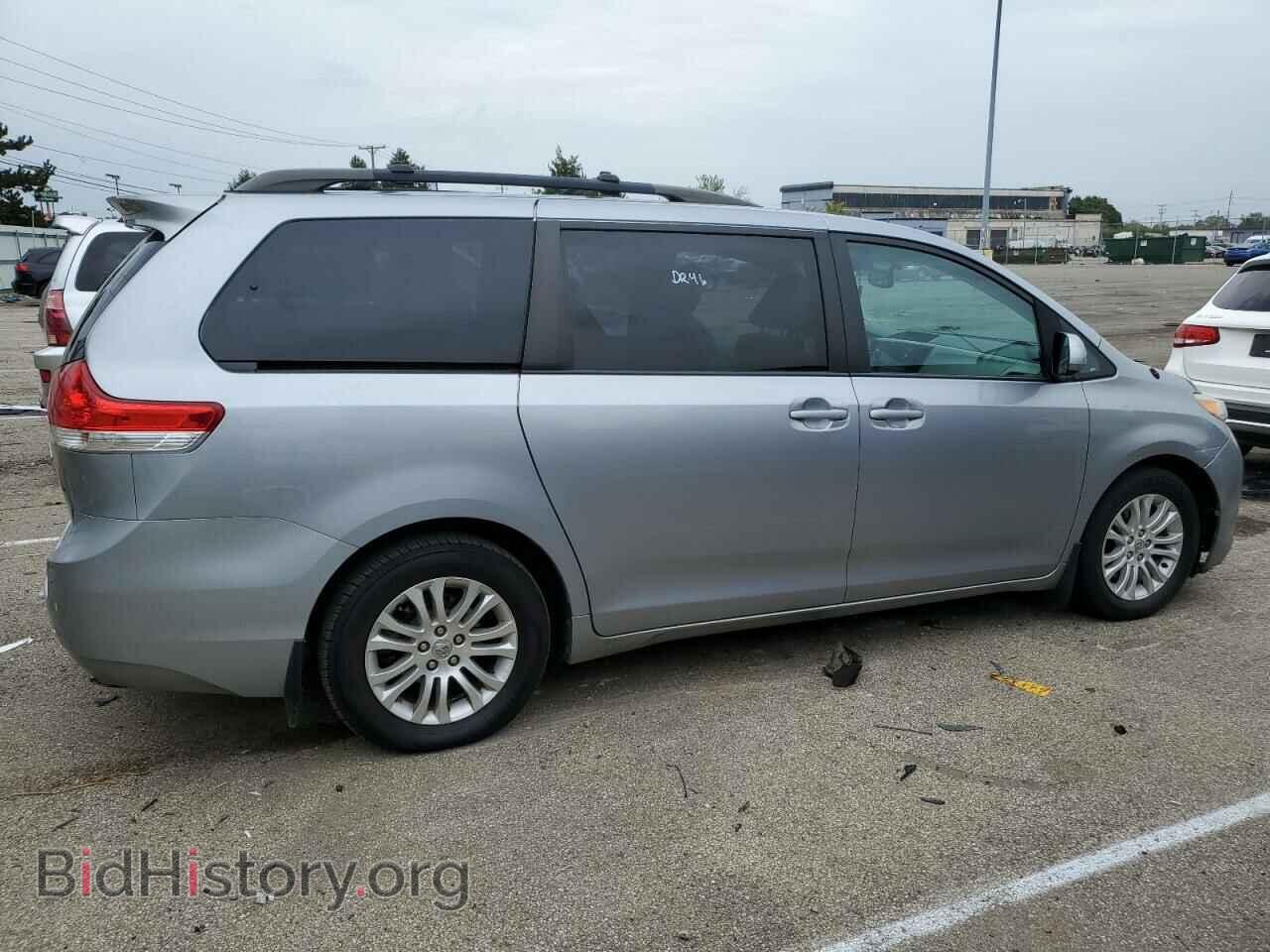 2013 TOYOTA All Models - VIN: 5TDYK3DC8DS285813 - Photo 3