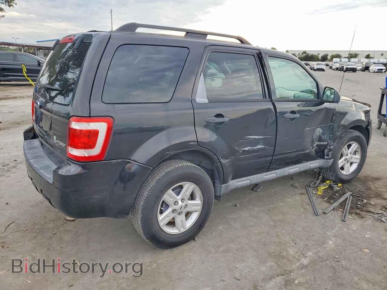 2011 FORD ESCAPE - VIN: 1FMCU5K39BKA09689 - Фото 3