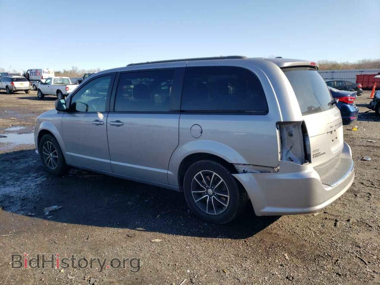 2018 DODGE CARAVAN - VIN: 2C4RDGEG3JR346299 - Фото 2
