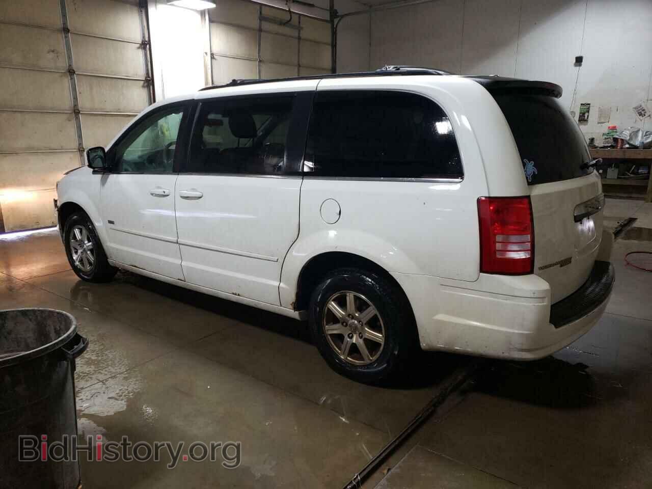 2008 CHRYSLER MINIVAN - VIN: 2A8HR54P58R767480 - Фото 2