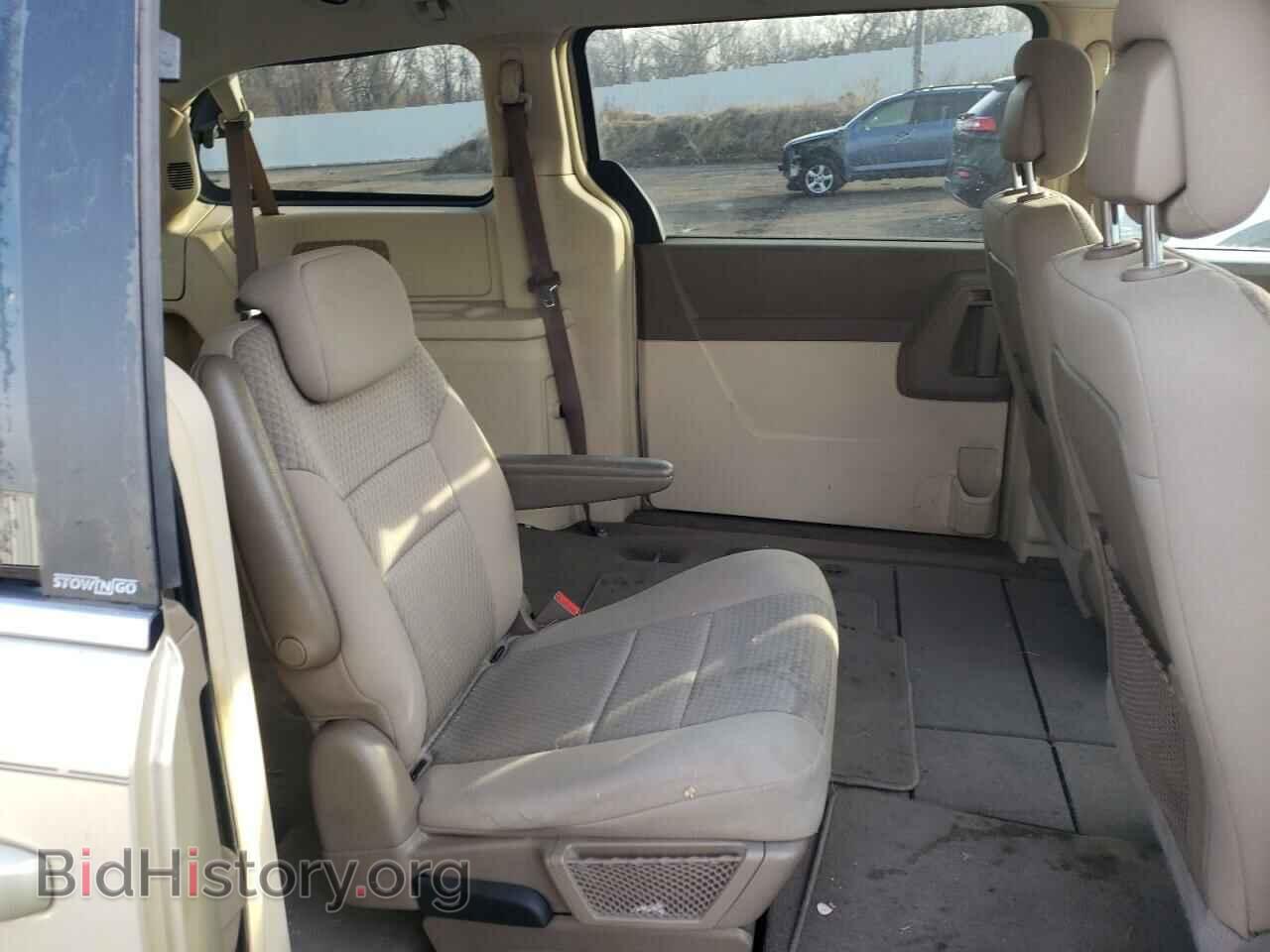 2010 CHRYSLER MINIVAN - VIN: 2A4RR2D12AR436412 - Photo 6