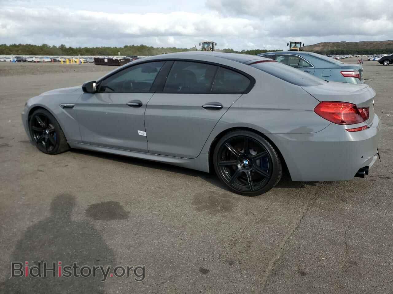 2015 BMW M6 - VIN: WBS6C9C58FD467819 - Фото 2