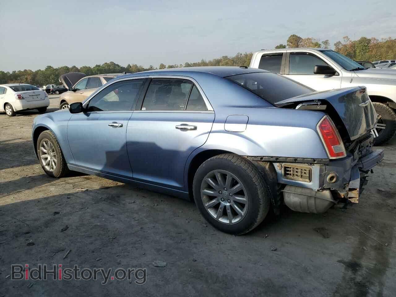 2011 CHRYSLER 300 - VIN: 2C3CA5CG3BH559478 - Фото 2