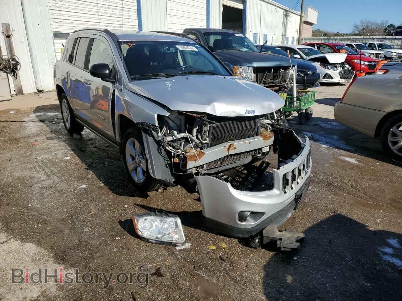 2013 JEEP COMPASS - VIN: 1C4NJDEB5DD261742 - Фото 4