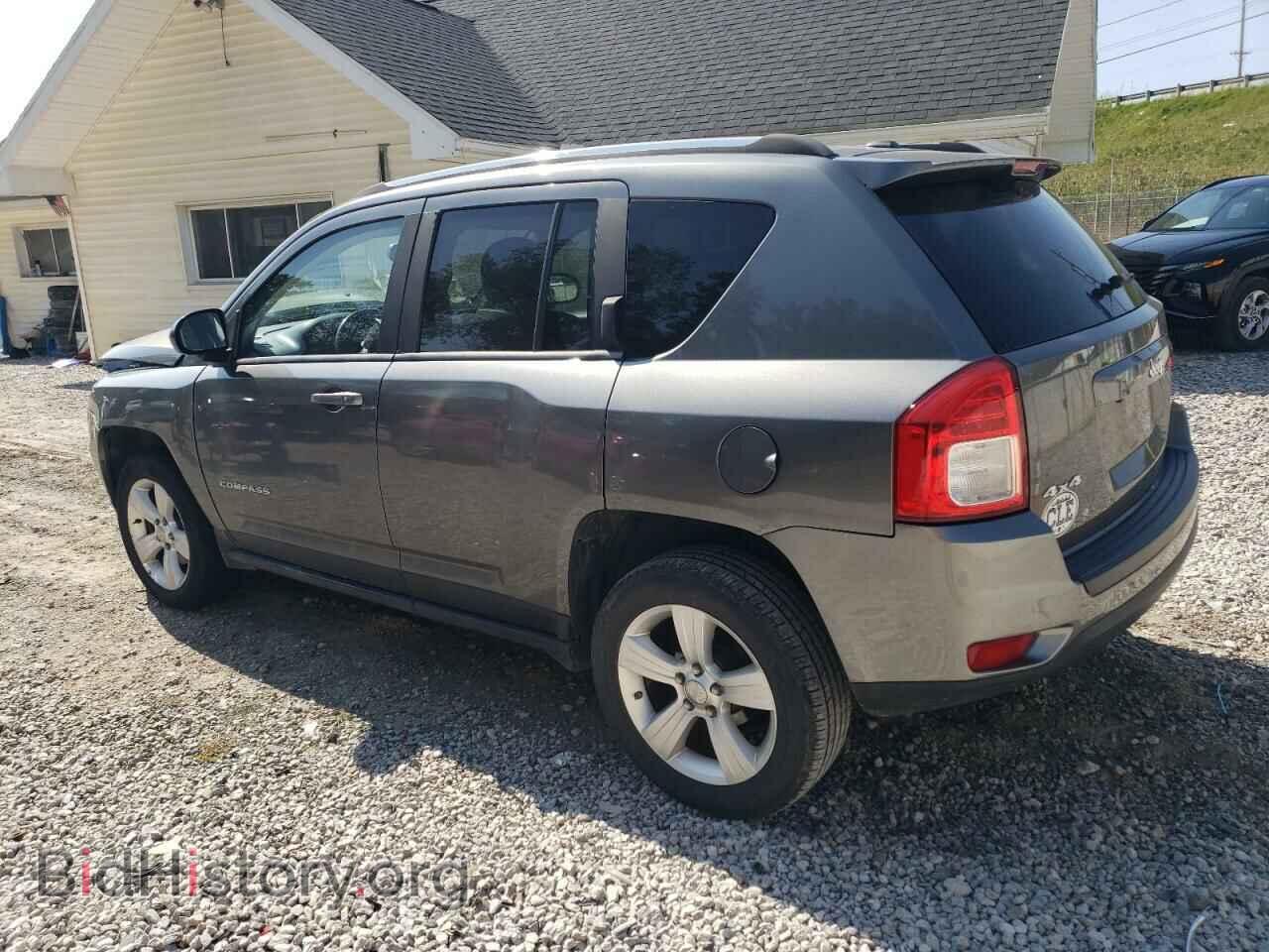 2012 JEEP COMPASS - VIN: 1C4NJDEB7CD587931 - Фото 2