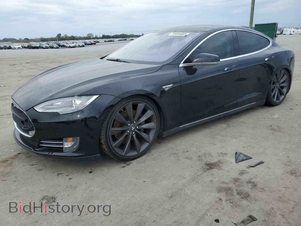 Фотография 5YJSA1CP4DFP28013 - TESLA MODEL S 2013