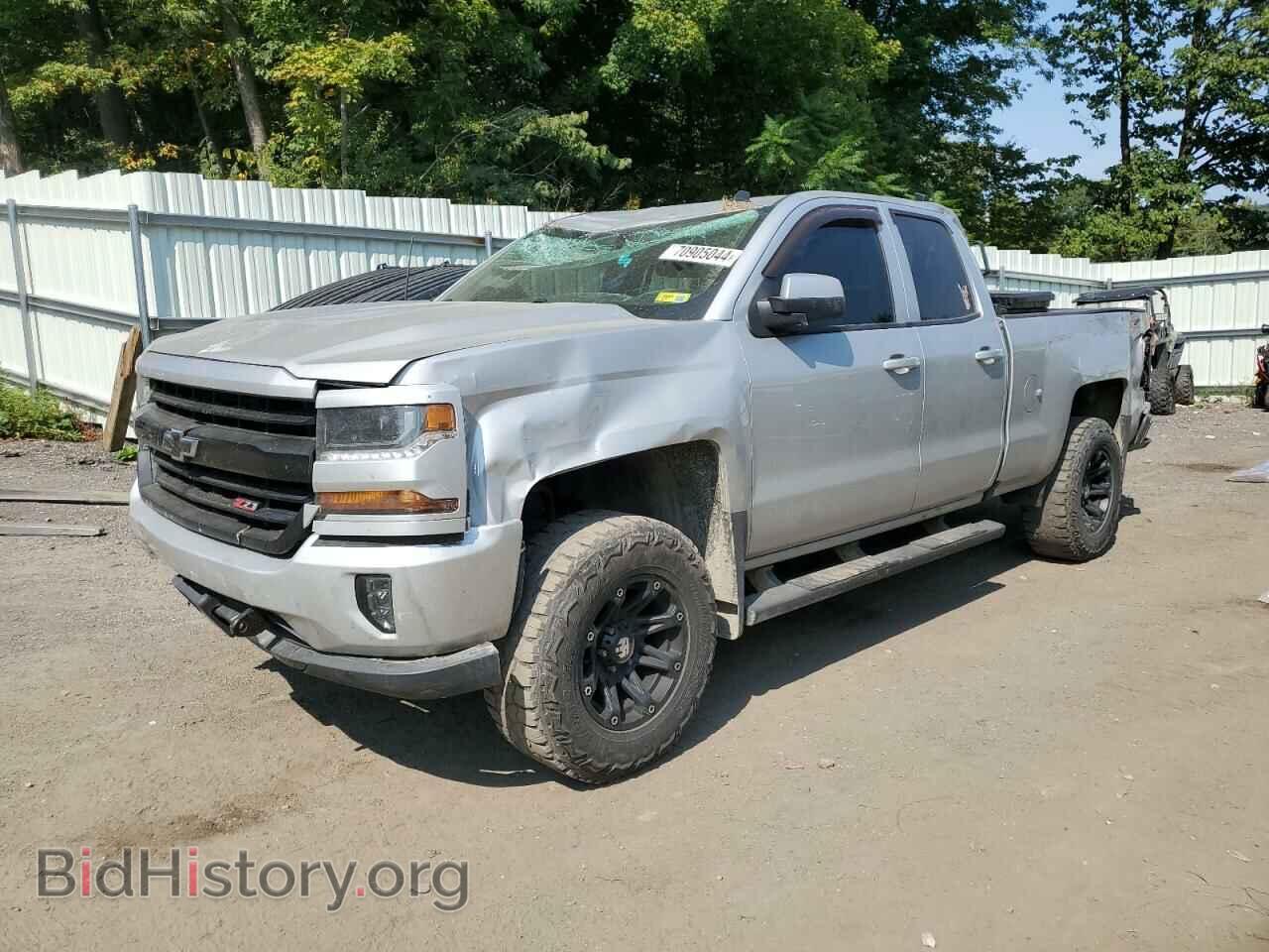 Photo 1GCVKREC8HZ326935 - CHEVROLET ALL Models 2017