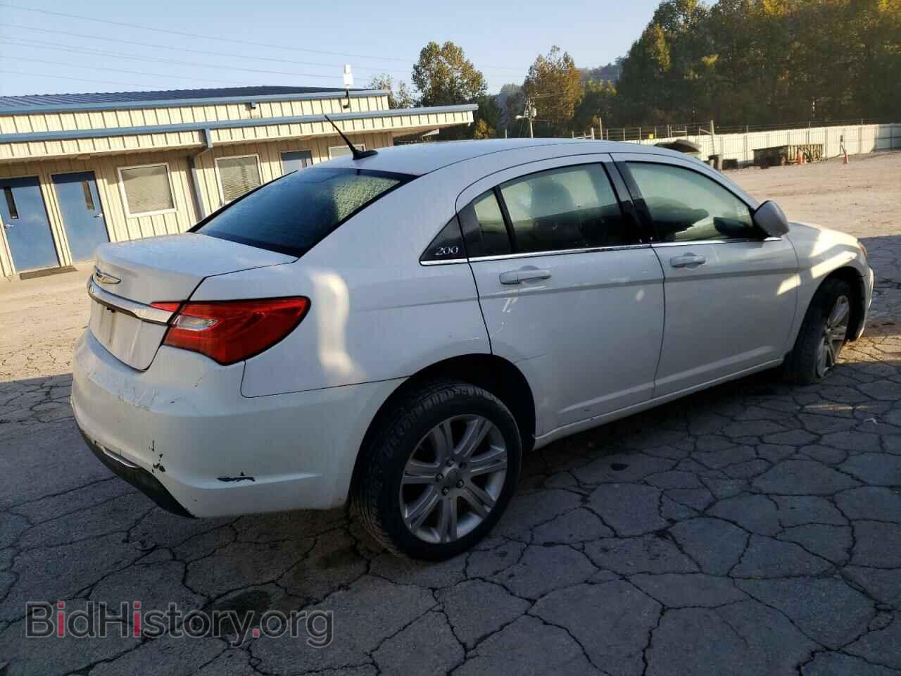 2013 CHRYSLER 200 - VIN: 1C3CCBBB0DN539620 - Photo 3