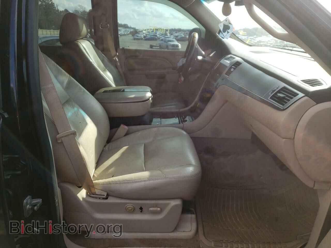 2011 CADILLAC ESCALADE - VIN: 1GYS3BEF3BR317837 - Фото 5
