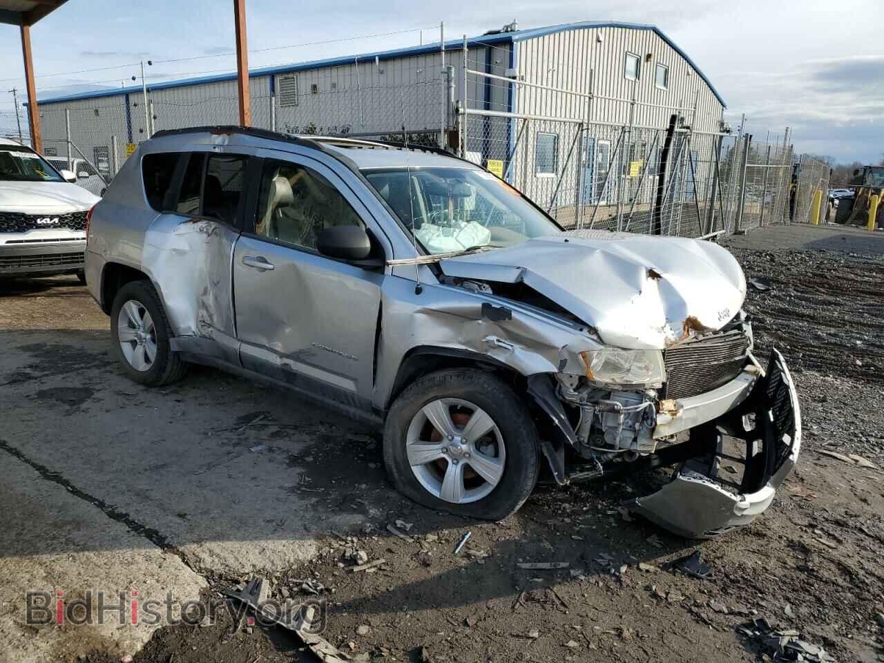 2011 JEEP COMPASS - VIN: 1J4NF5FB2BD219283 - Photo 4