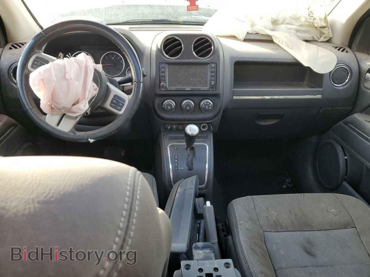 2011 JEEP COMPASS - VIN: 1J4NF5FB2BD219283 - Photo 8