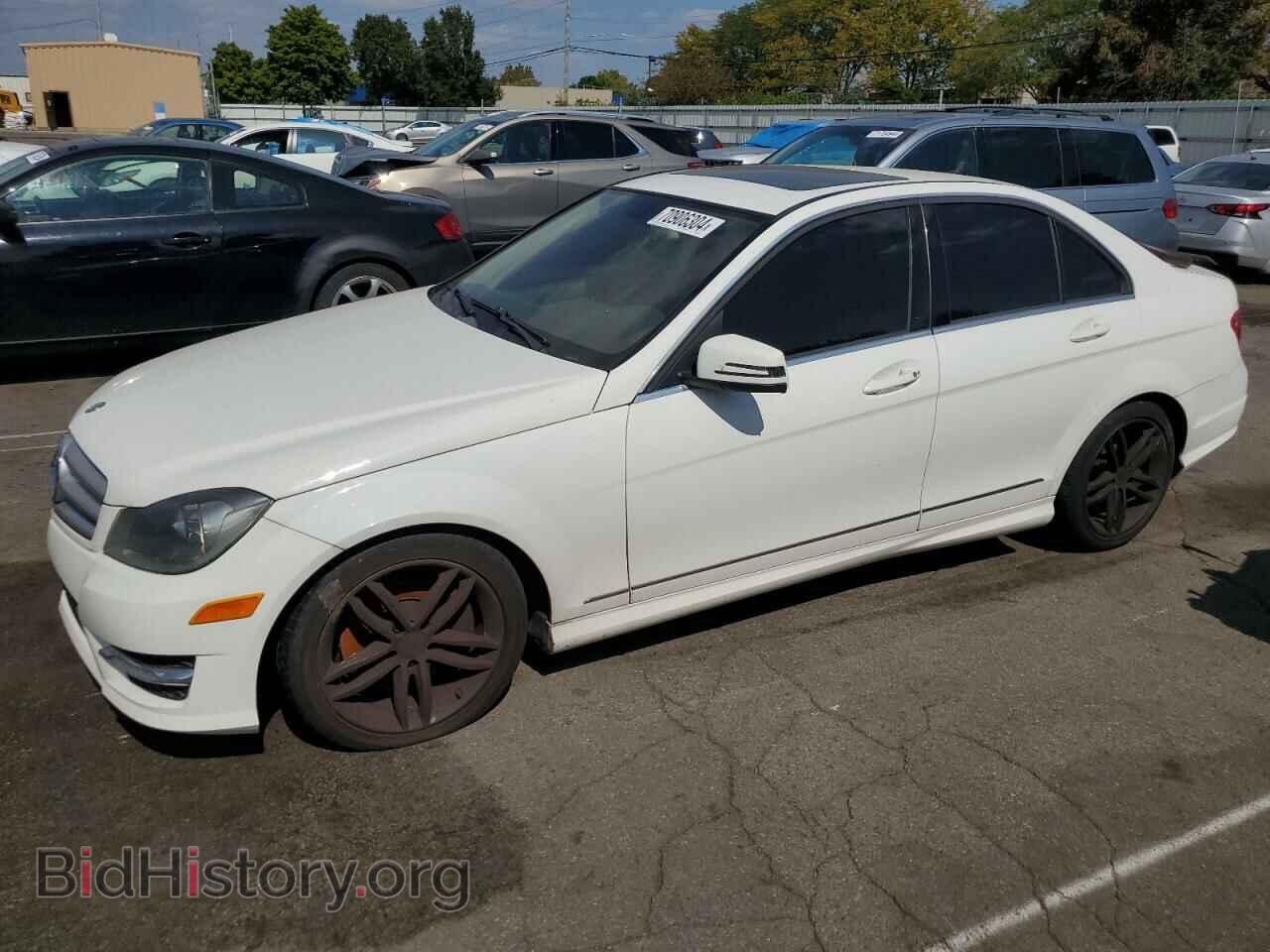 Фотография WDDGF8AB7DR291616 - MERCEDES-BENZ C-CLASS 2013