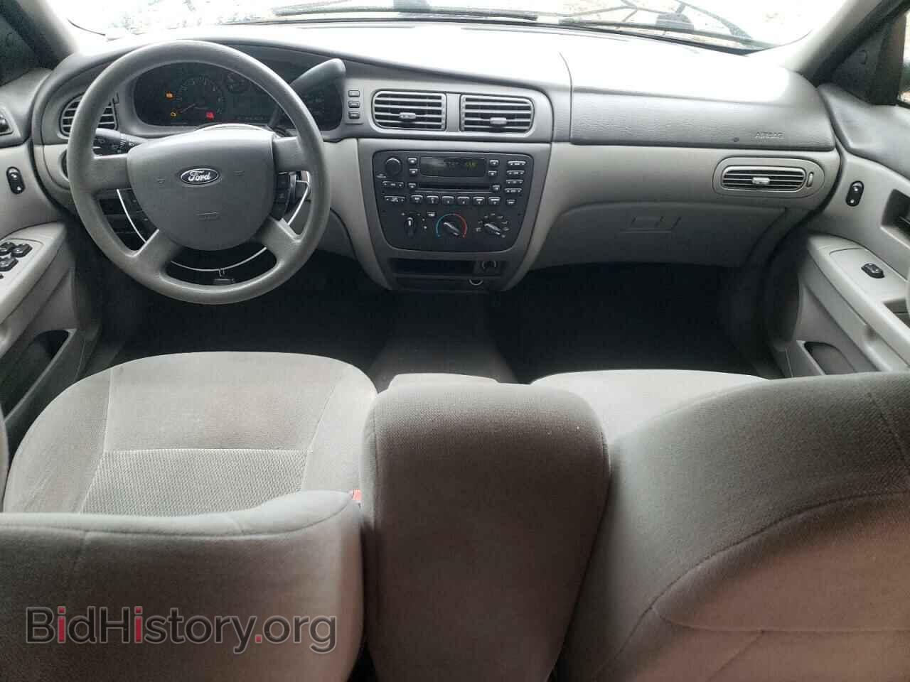2006 FORD TAURUS - VIN: 1FAFP53U86A209898 - Фото 8
