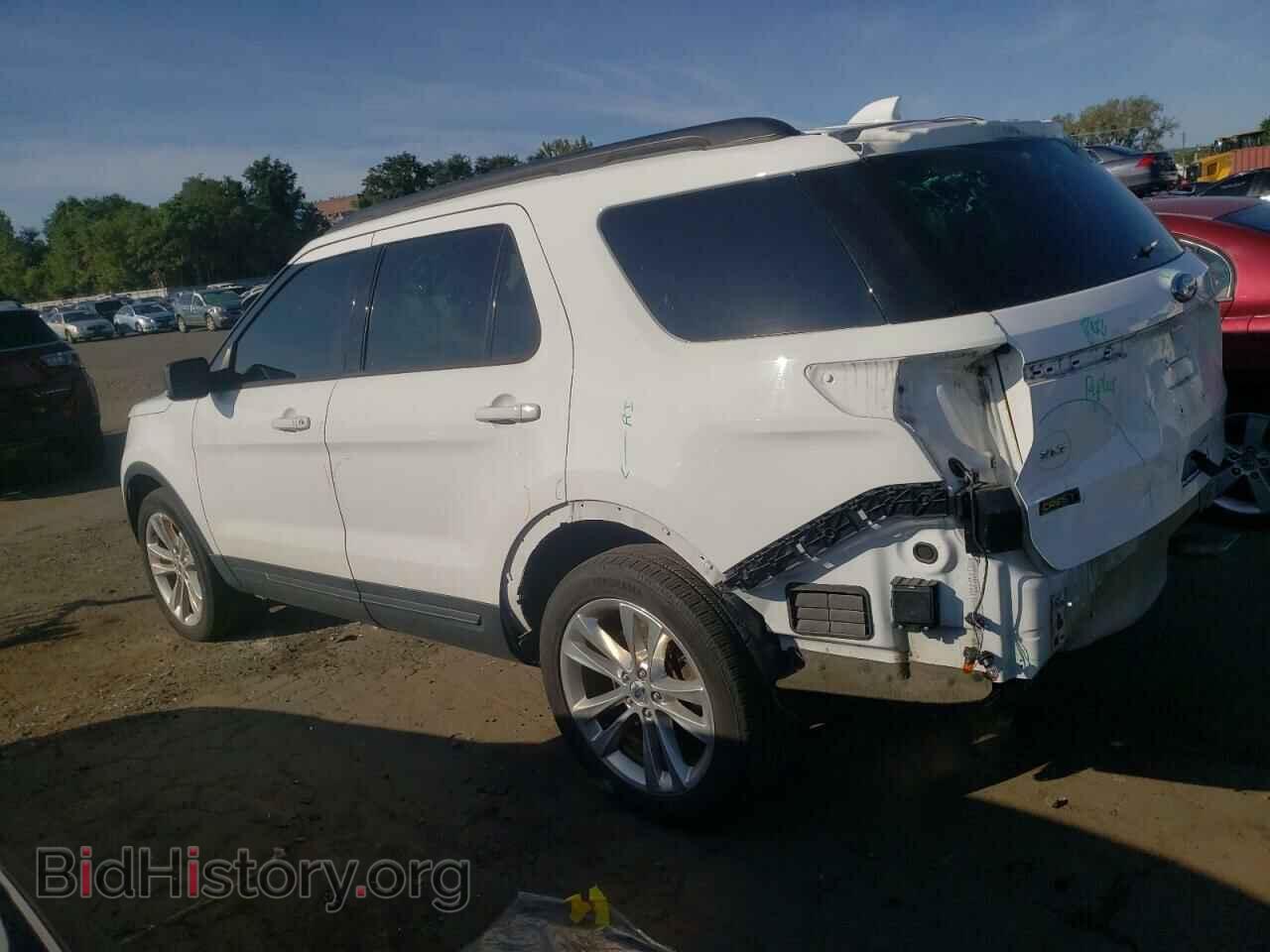 2017 FORD EXPLORER - VIN: 1FM5K8D87HGD65675 - Photo 2