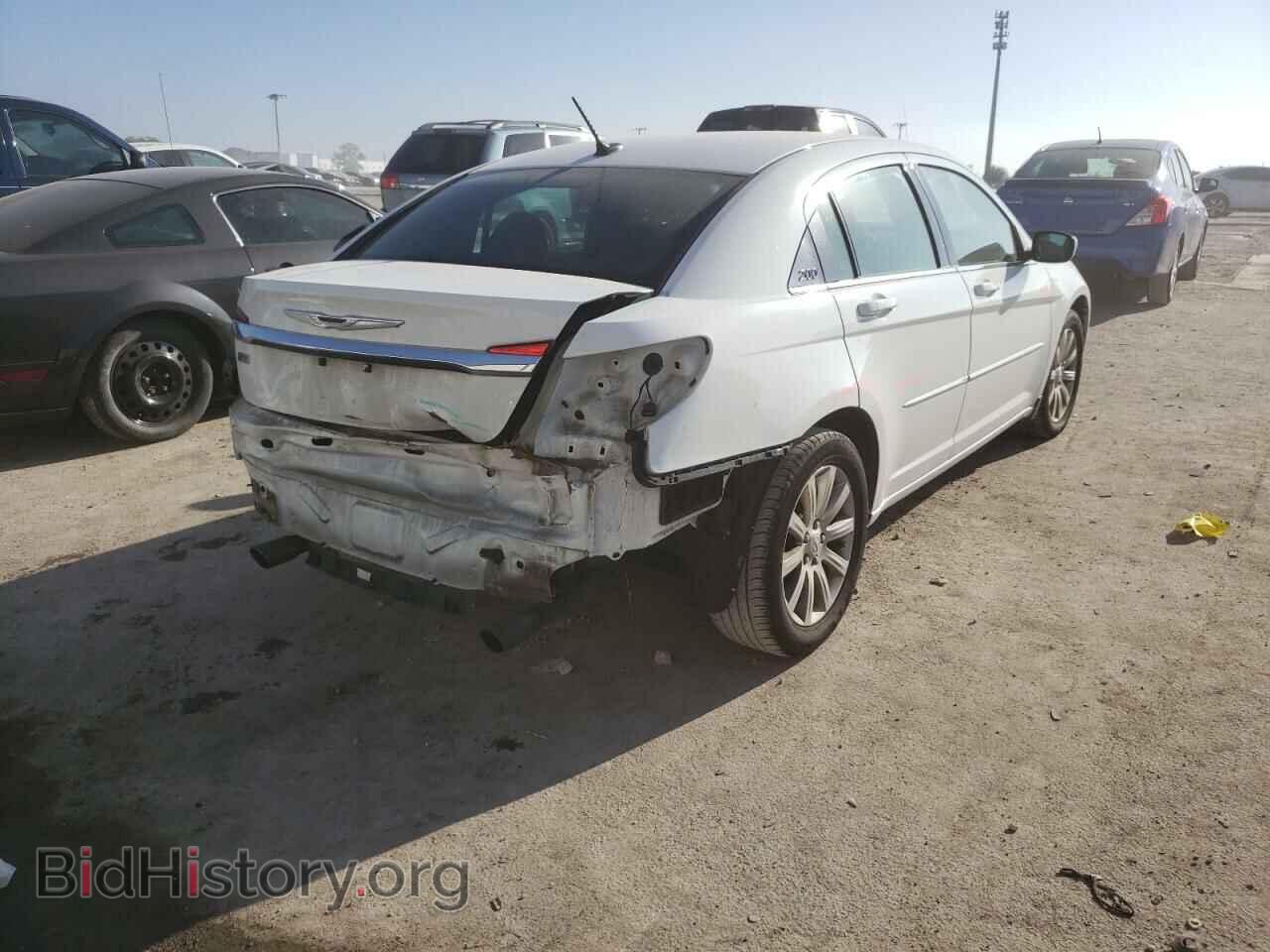 2013 CHRYSLER 200 - VIN: 1C3CCBBG6DN659546 - Фото 4