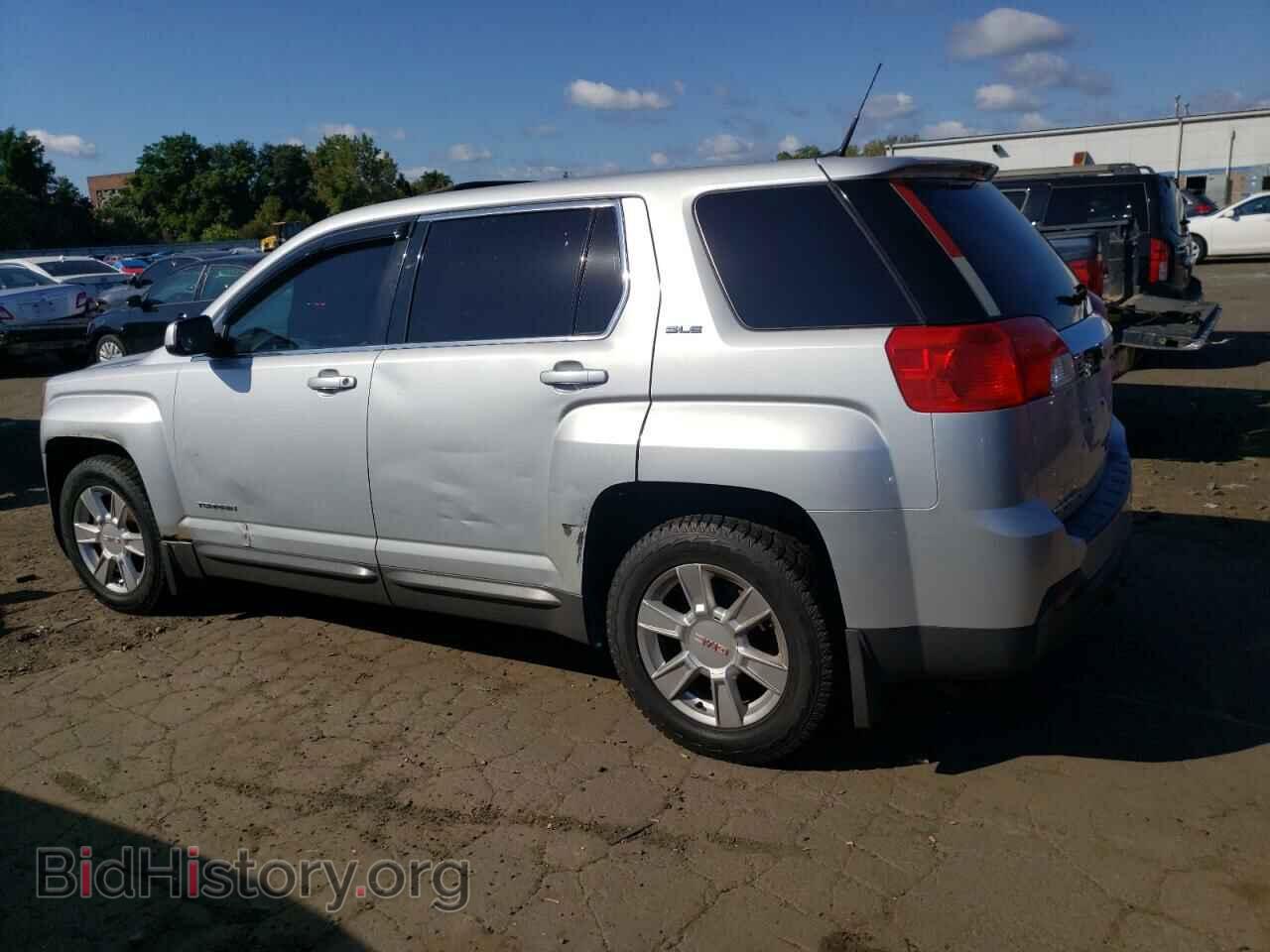 2011 GMC TERRAIN - VIN: 2CTFLTEC7B6232146 - Photo 2