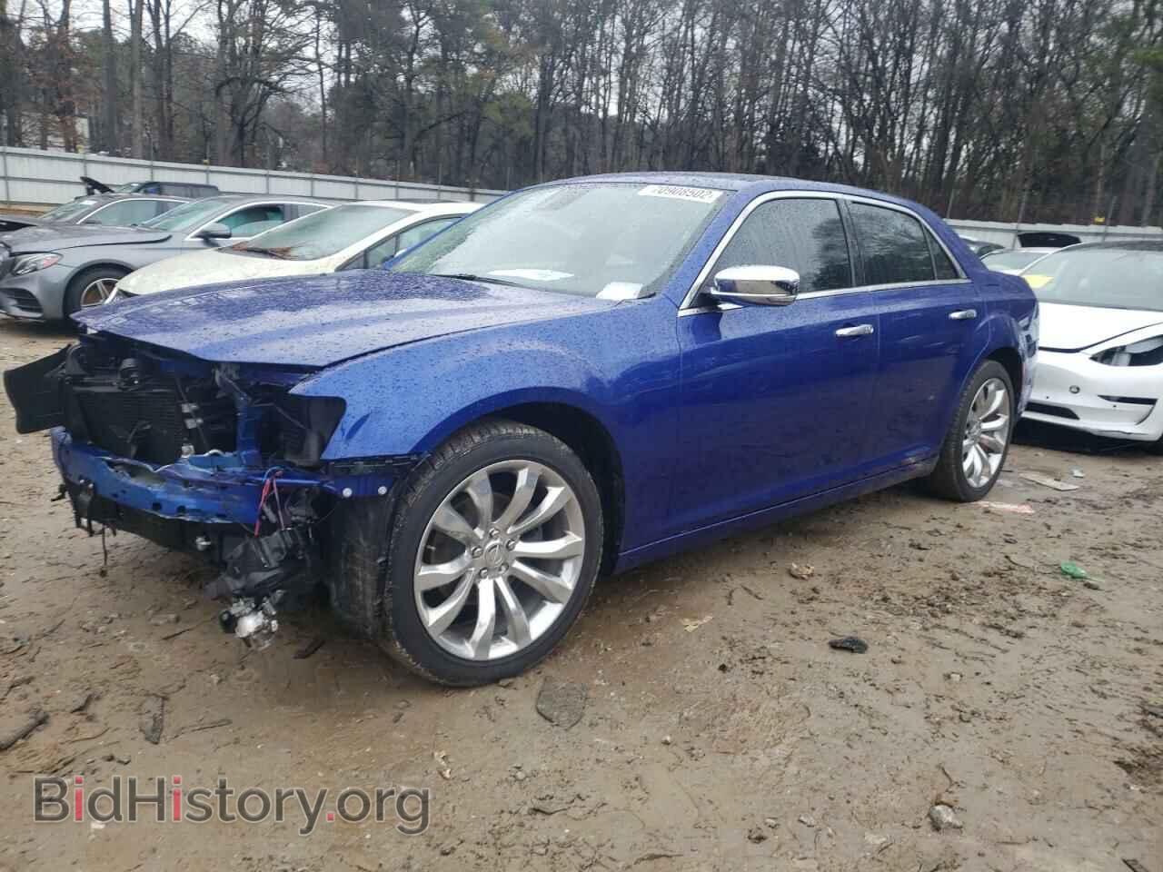 Фотография 2C3CCAEG8KH735053 - CHRYSLER 300 2019