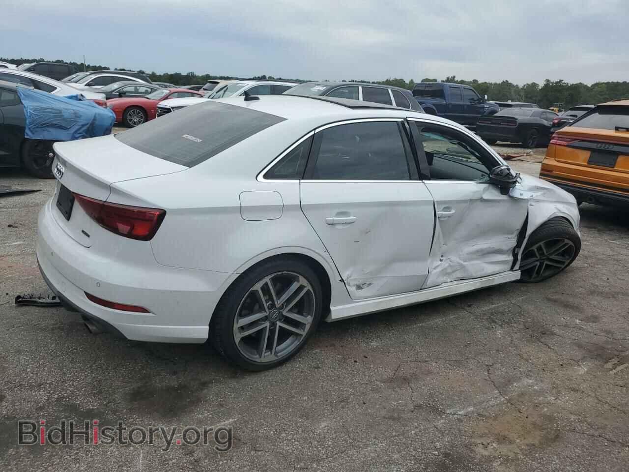 2019 AUDI A3 - VIN: WAUJEHFF6KA110898 - Фото 3