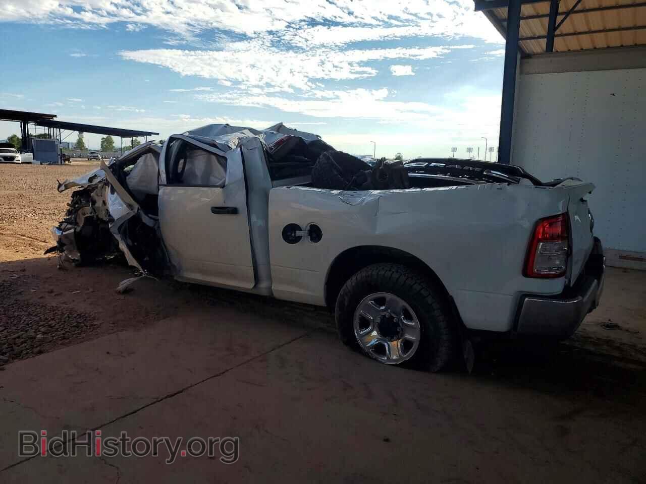 2023 RAM 2500 - VIN: 3C6UR5CL3PG635334 - Photo 2