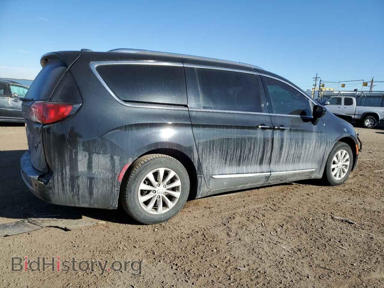 2018 CHRYSLER PACIFICA - VIN: 2C4RC1BG4JR186065 - Фото 3