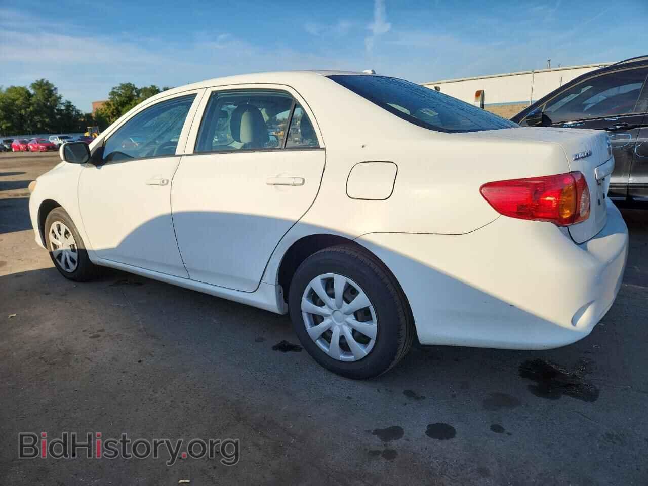 2009 TOYOTA COROLLA - VIN: 2T1BU40E69C068712 - Фото 2