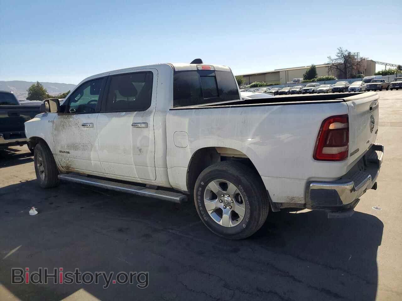 2020 RAM 1500 - VIN: 1C6SRFFT9LN295603 - Фото 2