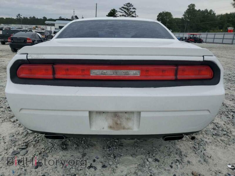 2014 Dodge CHALLENGER (VIN 2C3CDYAG5EH311359) — photo 6 of 13