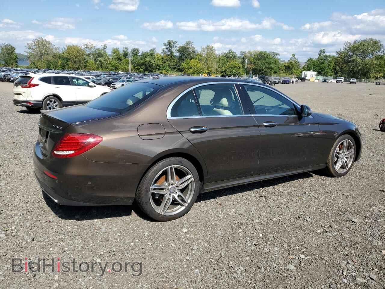 2017 MERCEDES-BENZ E-CLASS - VIN: WDDZF4KB2HA151655 - Фото 3