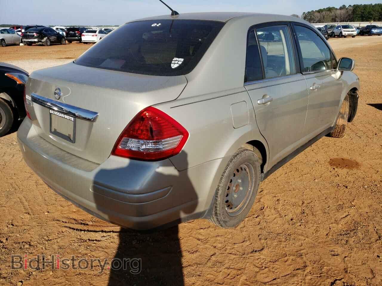 2008 NISSAN VERSA - VIN: 3N1BC11E98L463563 - Фото 4