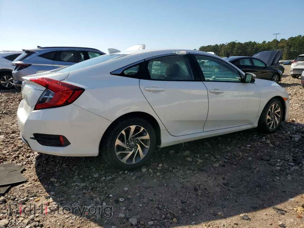 2017 HONDA CIVIC - VIN: 2HGFC2F70HH569084 - Фото 3