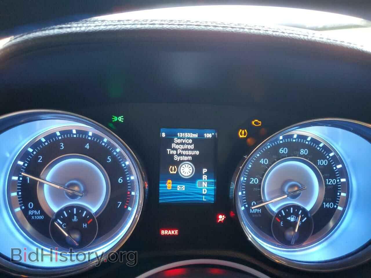 2014 CHRYSLER 300 - VIN: 2C3CCAEG0EH228409 - Фото 9