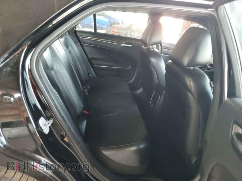 2014 Chrysler 300 (VIN 2C3CCAEG0EH228409) — фото 10 из 12