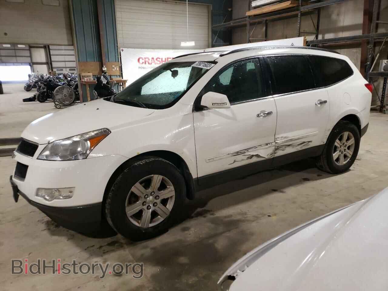 Photo 1GNKVGED9CJ142187 - CHEVROLET TRAVERSE 2012
