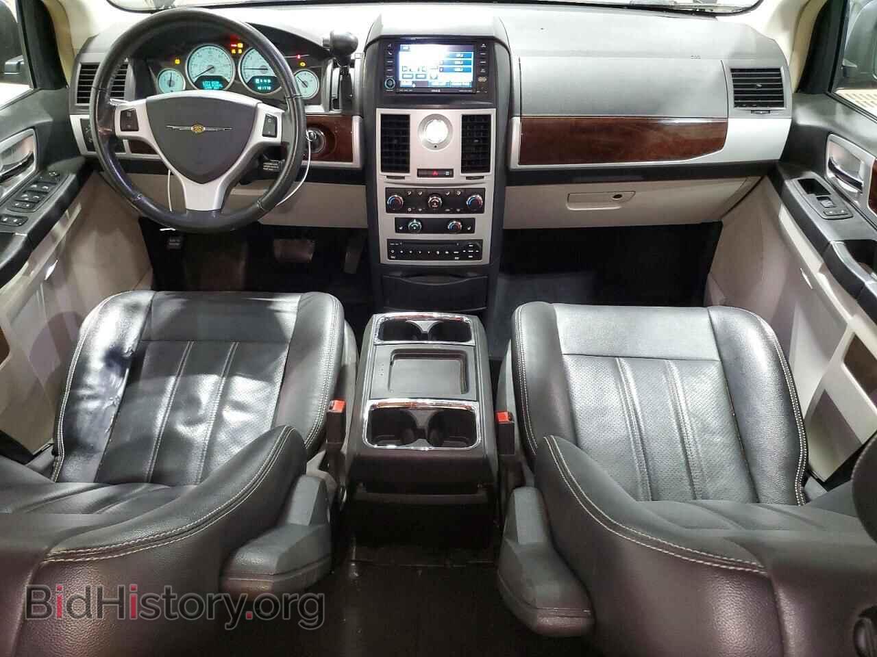 2010 CHRYSLER MINIVAN - VIN: 2A4RR8D17AR400055 - Photo 8